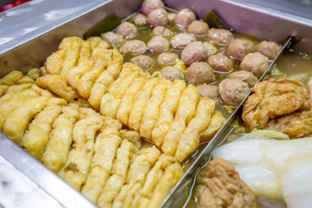 春暖花开是一年中最美丽的季节,春暖花开的季节享受大自然的美景