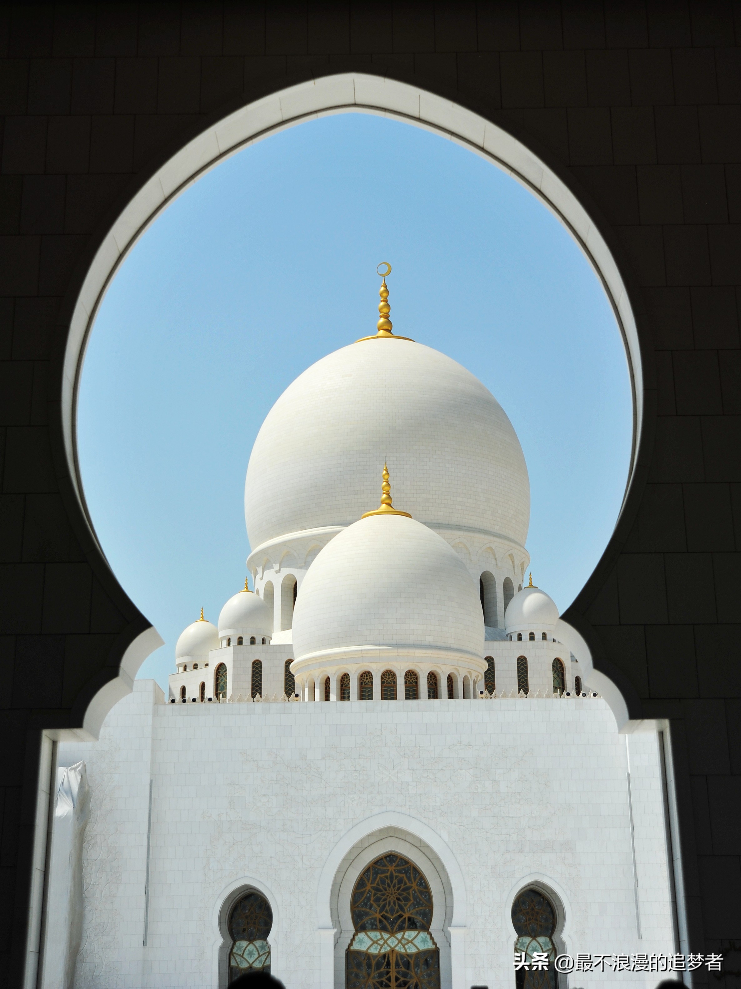 阿联酋谢赫扎耶德清真寺旅游,迪拜谢赫扎耶德路旅游
