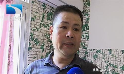 一场狂风掀掉了房顶,一场大风吹倒一棵大树压坏居民房