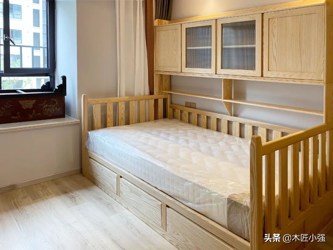 衣帽间玻璃移门轻奢,玻璃衣帽间轻奢