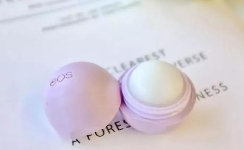 被抖音刷火的“化妆品”，club晚安粉太腻了，别再上VC水的当了