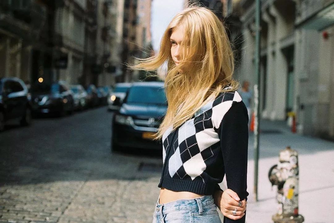 欧阳娜娜nabi品牌真的有人买吗,欧阳娜娜和kaia穿了什么这么酷