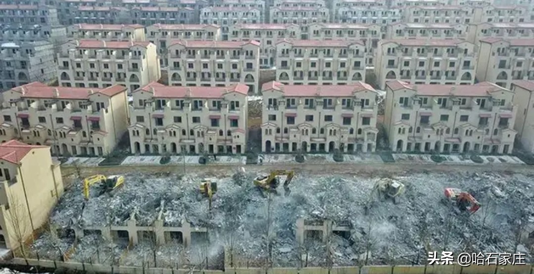 石家庄鹿泉削山造别墅,石家庄削山建别墅后续