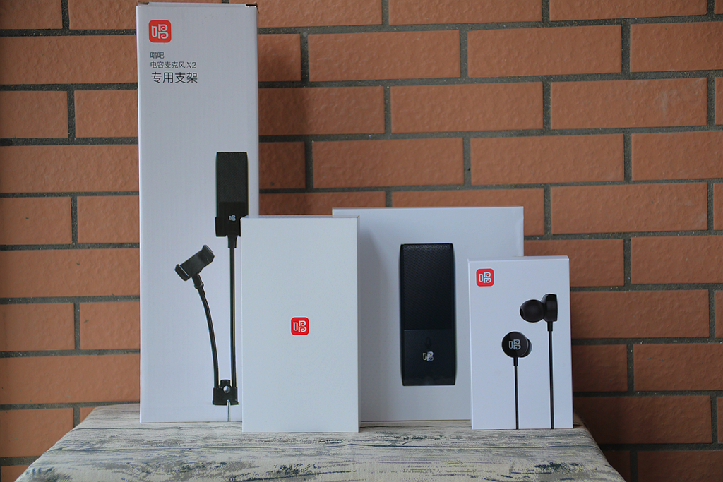 唱吧智能彩屏声卡怎么样,唱吧k10声卡里面什么混响唱歌好听