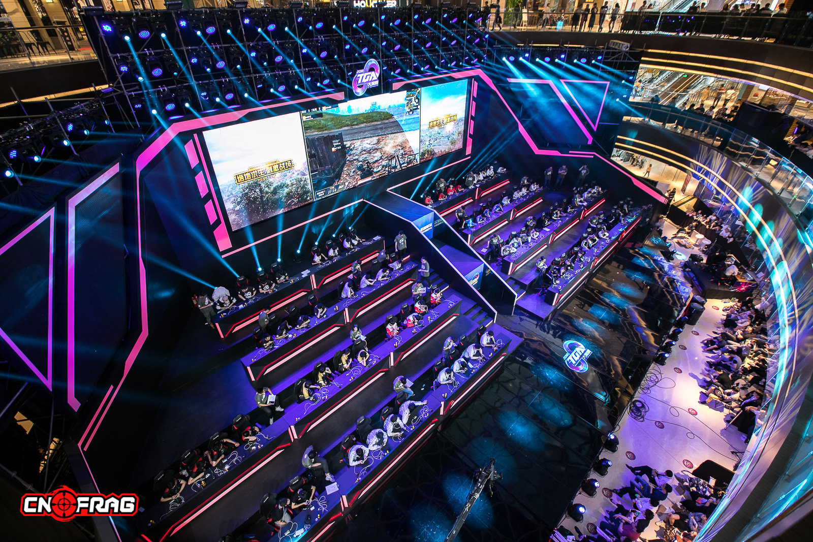 TheYearinPhotos-cnFrag2018年度电竞图片