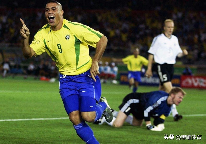 梅西c罗大罗贝利,大罗和c罗梅西对比