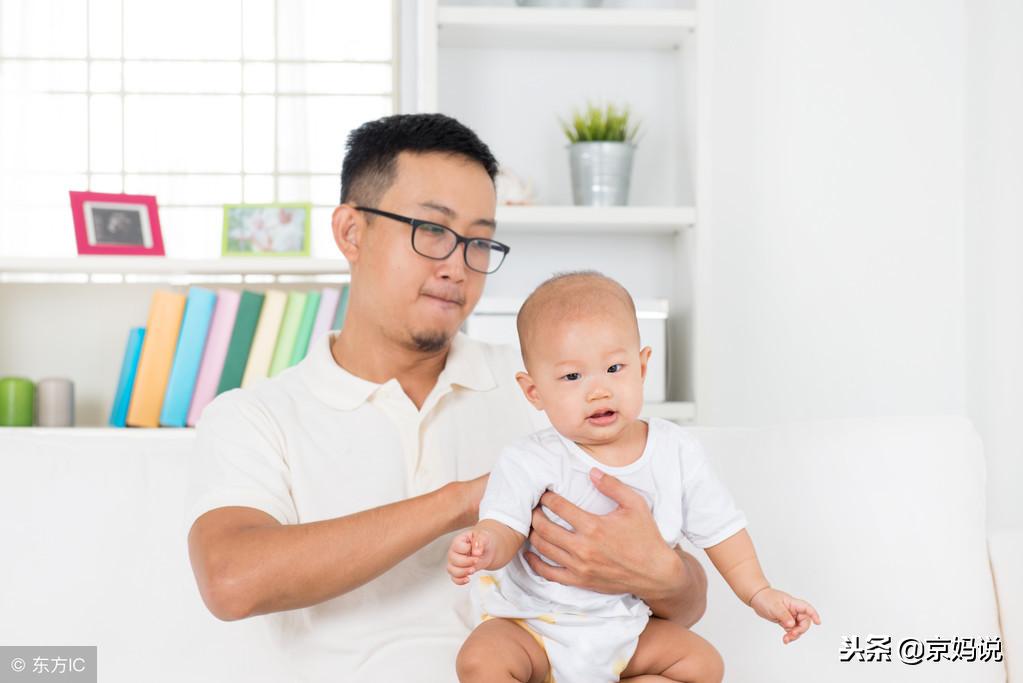 小宝宝老是打嗝什么原因,小宝宝经常打嗝是什么原因