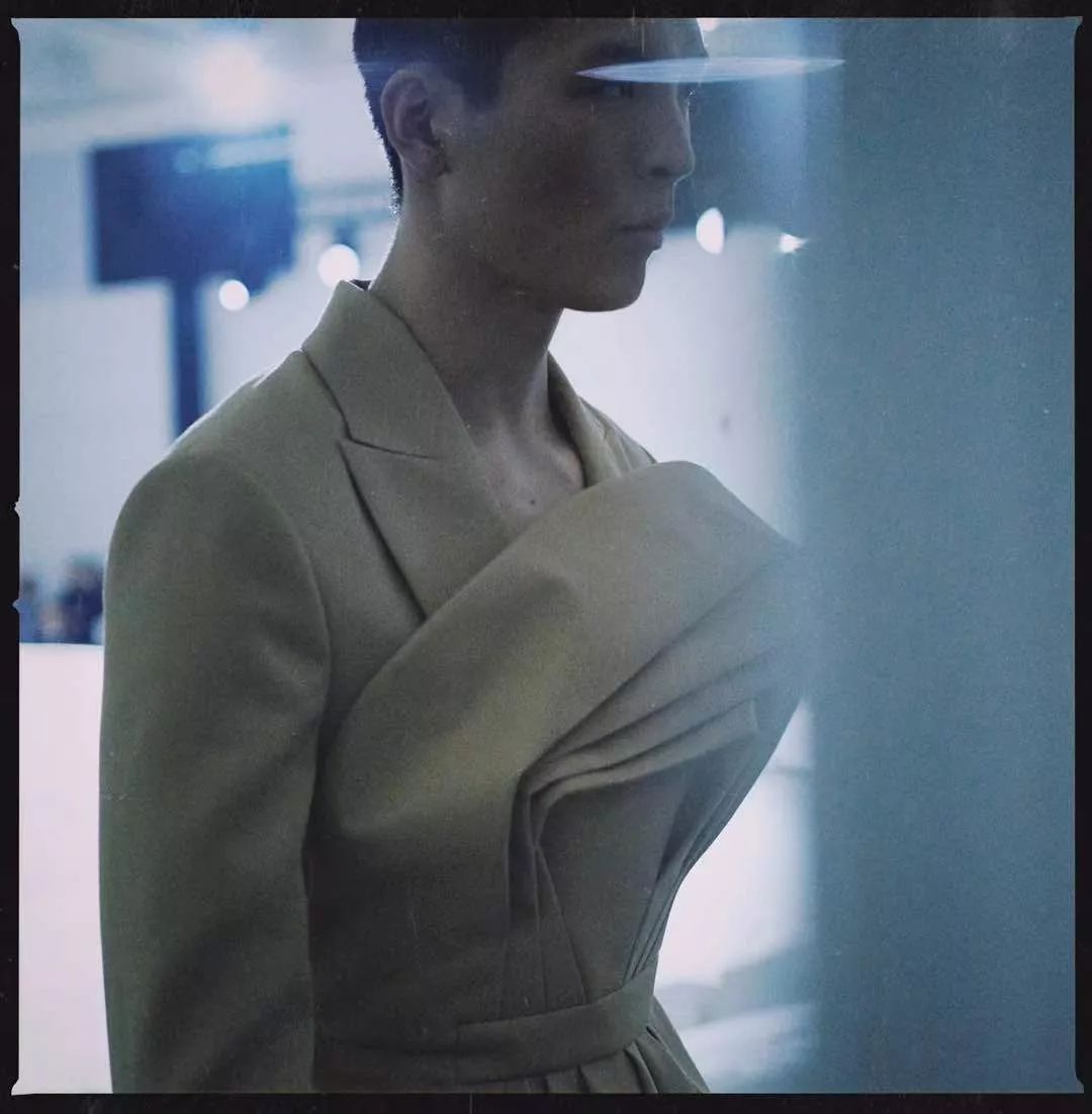 十二星座春夏穿什么,关于十二星座的夏季穿搭