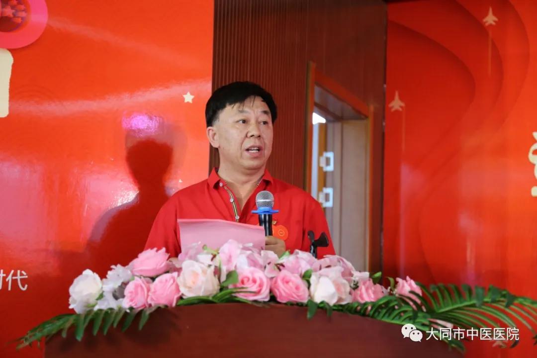 庆祝建党周年暨两优一先表彰大会,庆祝建党100周年两优一先