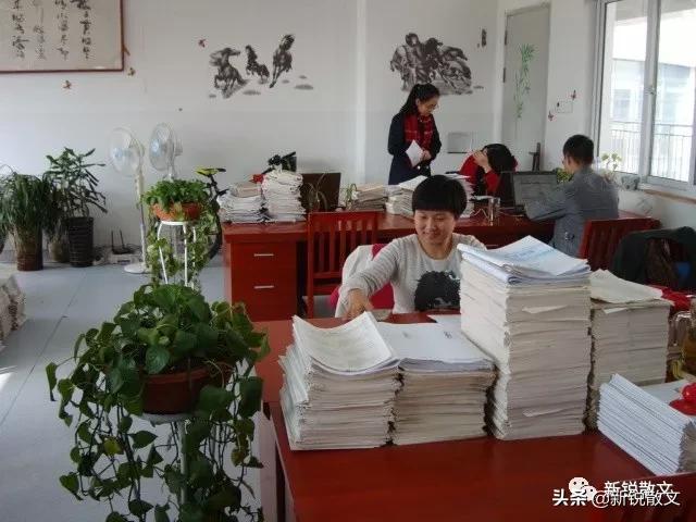 曾经对自己的绰号颇为忌讳，如今，大黑成了老黑，竟觉得有些受用