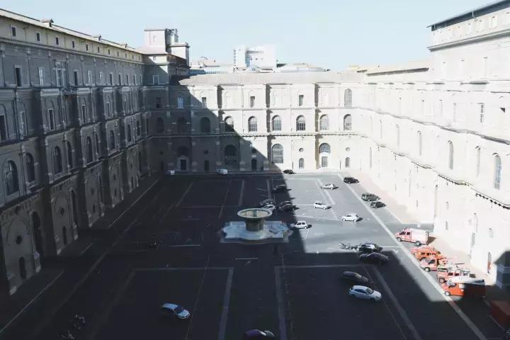 意大利秋季穿衣搭配,一周法式衣服搭配图片