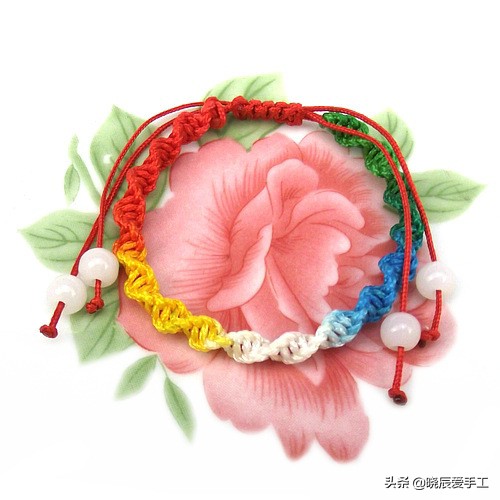 本命年红绳适合用哪种方法编,2022本命年必备红绳黄金串珠手链