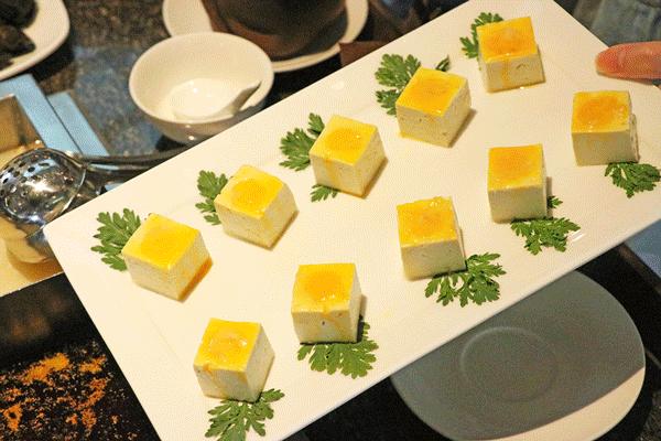 成都这家火锅才是正宗重庆味道,成都这家火锅店充满情怀适合闲聊