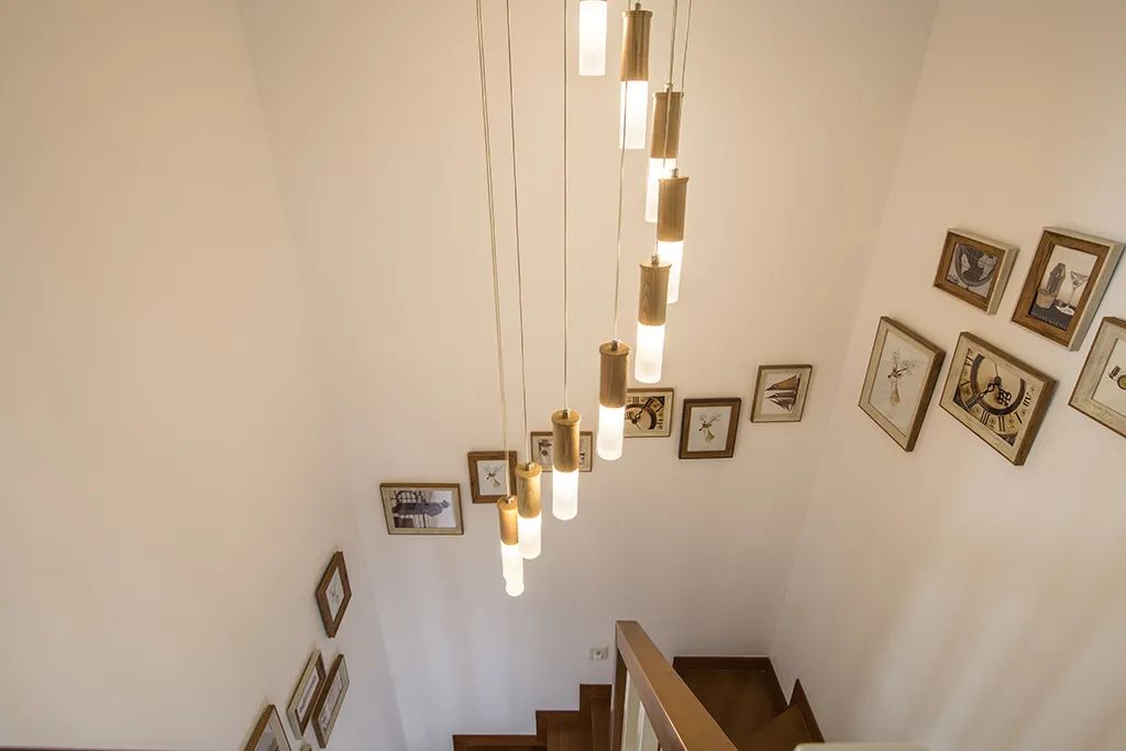 小复式民宿装修,深山小复式民宿