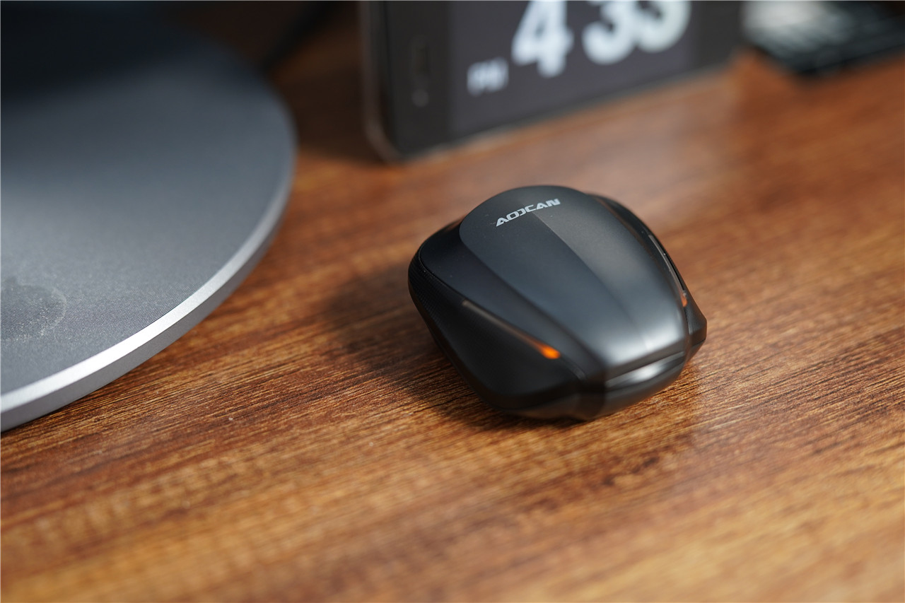 奥恳黑曼巴ES07游戏耳机电竞级品质提升游戏乐趣