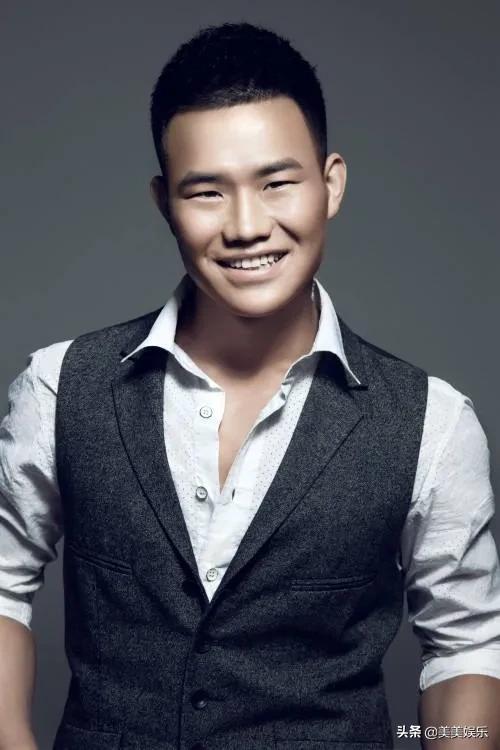 硬汉网红直播卖假货退出娱乐圈,硬汉学直播卖假货