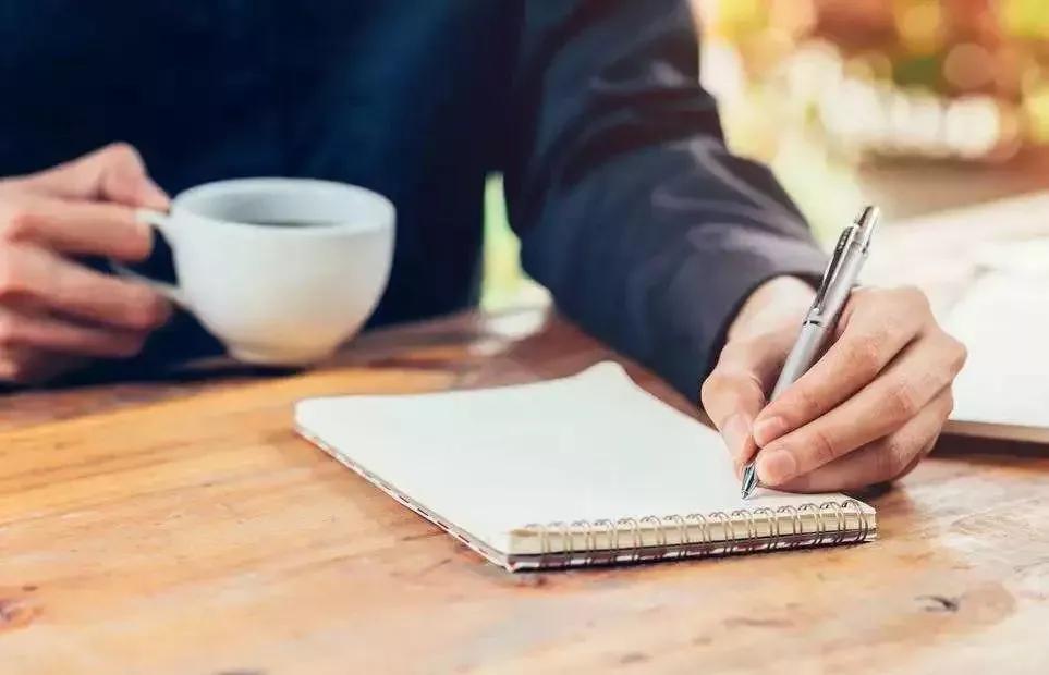 在校大学生兼职,大学生做兼职月入3000