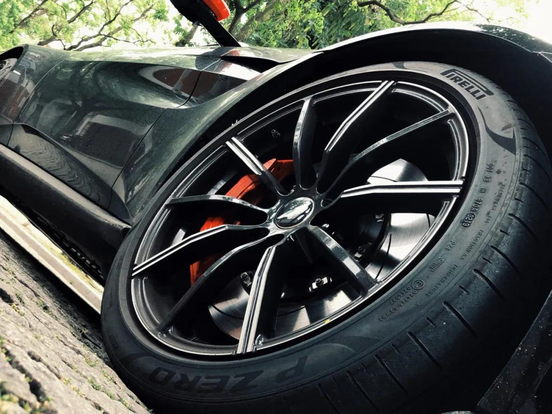 v8vantage2023,v8vantagev12vantage