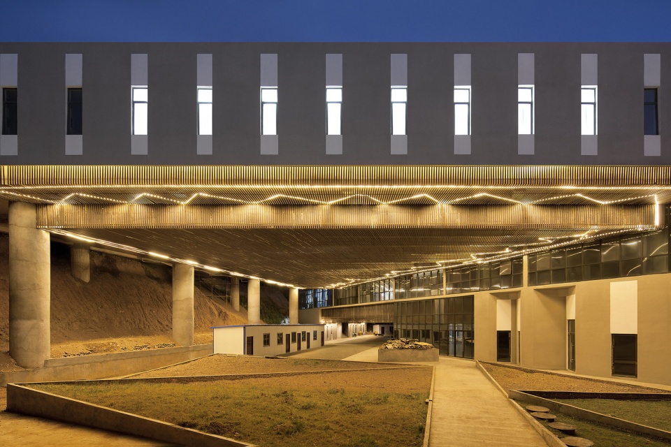 藏医院文化创新,西藏丁青县藏医学院