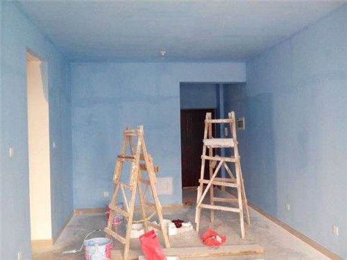 墙面怎么刷乳胶漆？自己刷乳胶漆的步骤及注意事项！