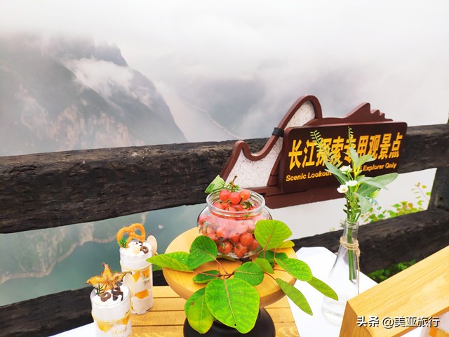 在三峡上移动的星级酒店——三峡游*大轮**盘点(中篇)