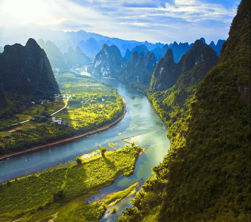 广西阳朔又一顶奢酒店，潺潺流水，久违的隔世风景，美得像一个梦