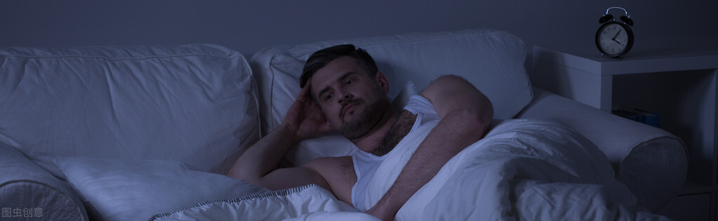 我很堕落，是我的女朋友点燃了我心中的爱火