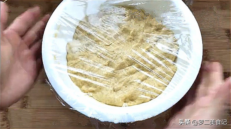 不用揉面不用黄油的面包,免揉面包做法小面包