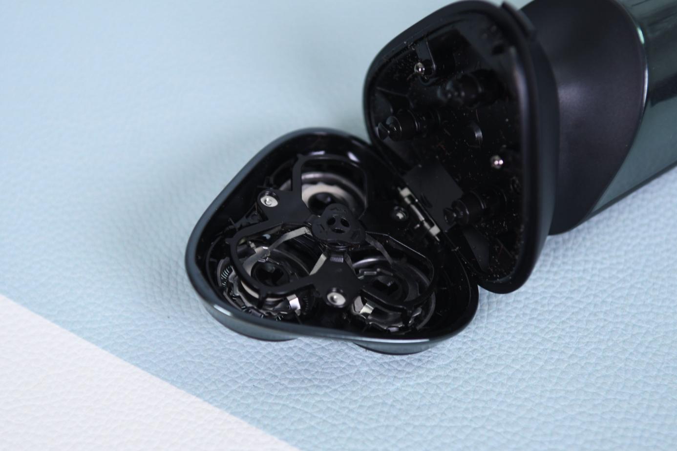 飞科剃须刀fs926好还是fs927好,电动剃须刀男士刮胡子正品飞科