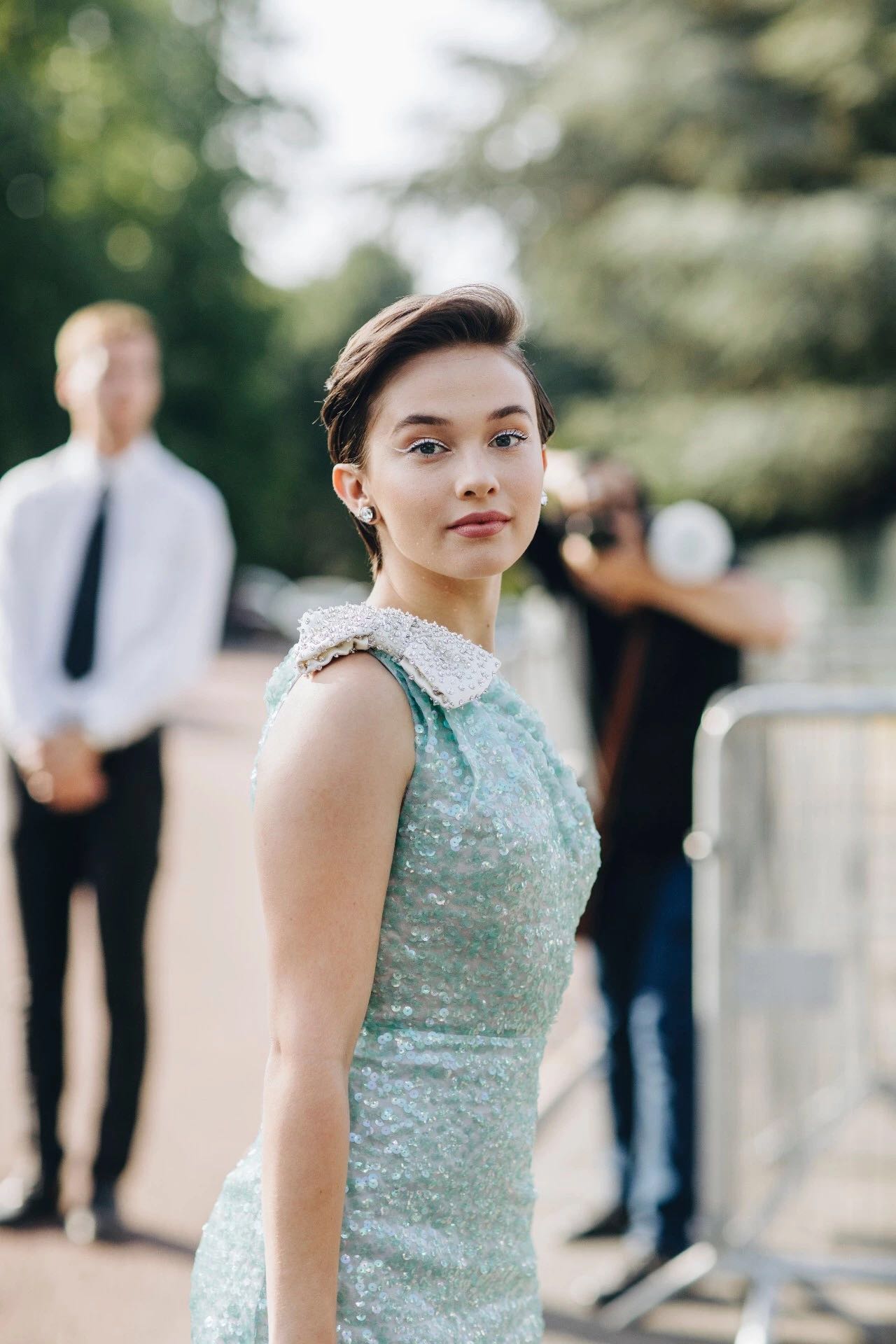 大蝴蝶结怎么搭配好看图片,细跟蝴蝶结穿衣搭配