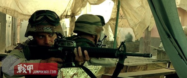 美国黑鹰战机坠落视频,黑鹰坠落最震撼视频