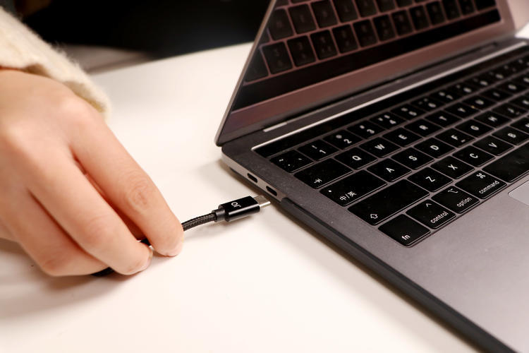 春运神器大比拼,春运三大神器回家过年