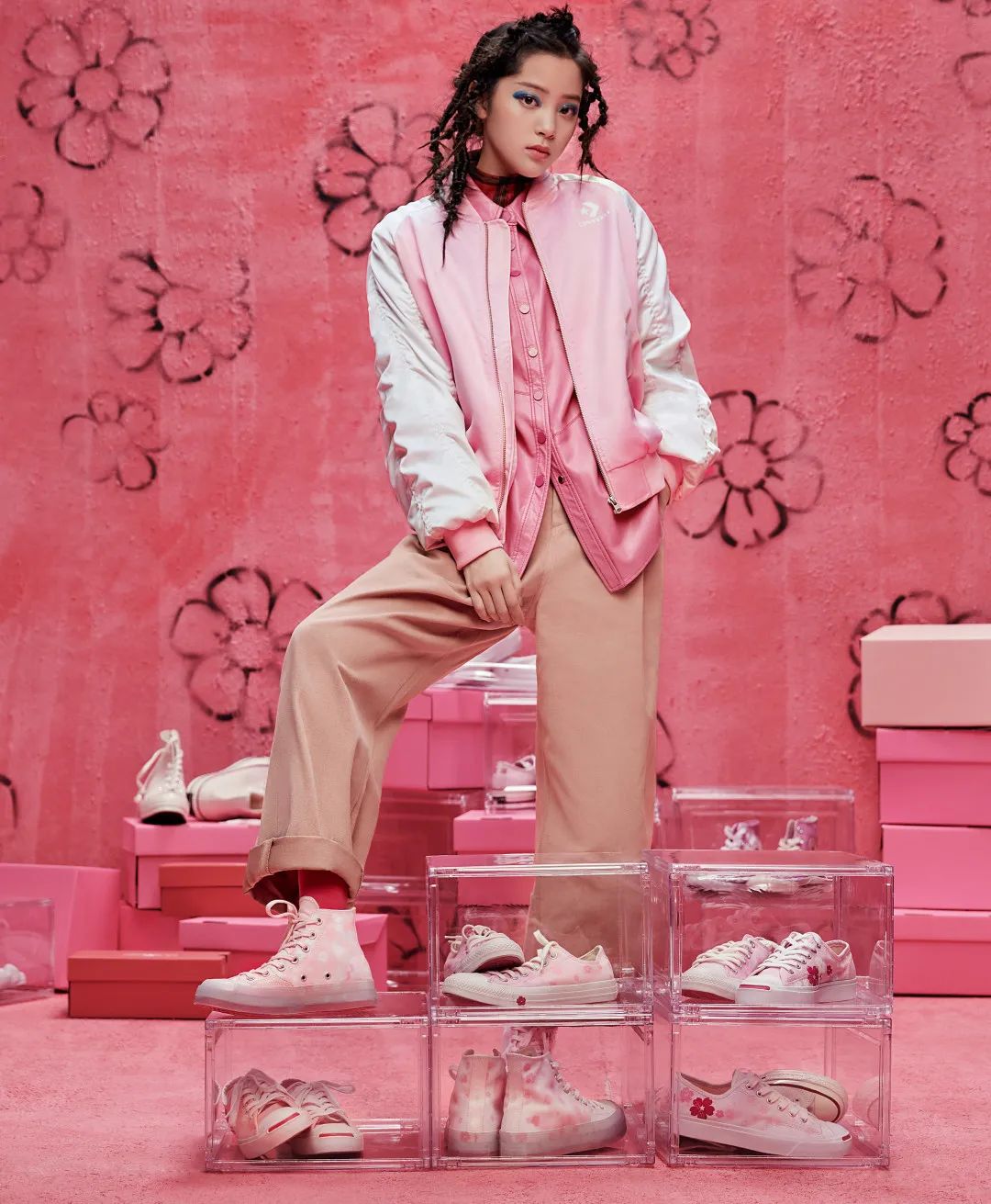 今年流行的帆布鞋品牌,今年流行的帆布鞋颜色学生