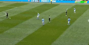 曼城5:1狼斯特林错失机会,复盘曼城1:2曼联