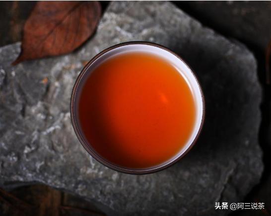 普洱茶老茶是什么样子,普洱茶的老茶是什么样的