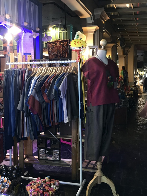 曼谷购物必买零食,曼谷购物特产哪里买便宜