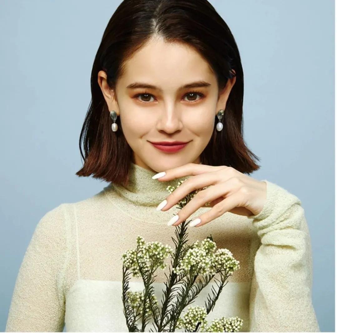 杨超越朦胧感,杨超越小鹿眼