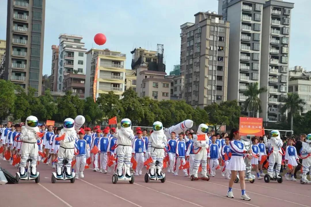 东莞市虎门外语学校中考喜报,东莞虎门外语学校2023高考喜报