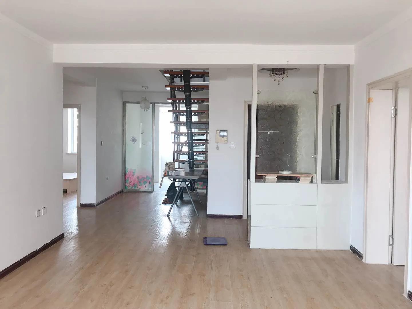 沈阳急出售一楼带院的房屋,沈阳自家房屋出售