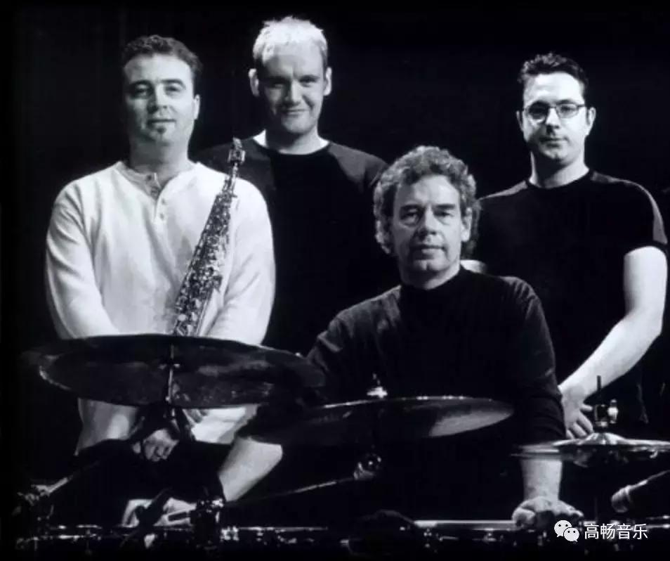 全球最伟大的50支摇滚乐队简历,世界上最伟大的爵士鼓手