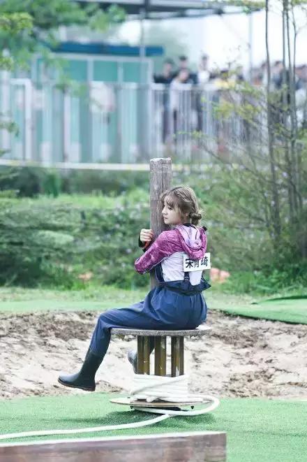 女明星户外,女明星户外综艺为什么晒不黑