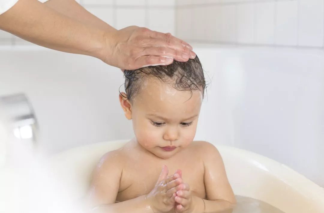 春季过敏湿疹及联合用药视频,婴儿湿疹的十大忌讳