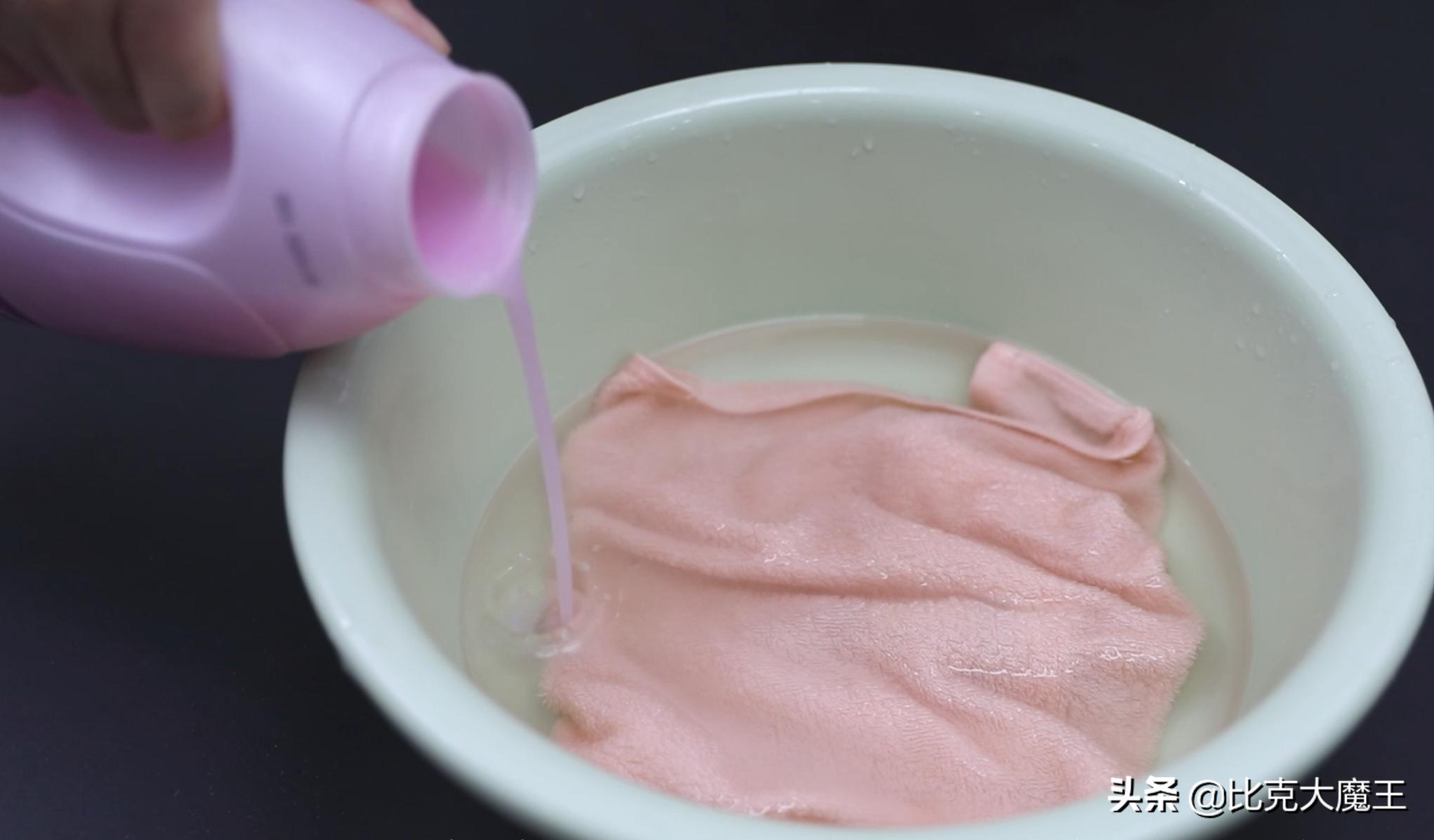 毛巾用久了发黄怎样洗净,毛巾用久了有异味怎么清洗