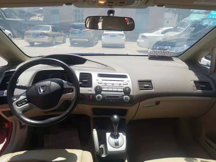 3万多的思域,5万公里本田思域值多少钱