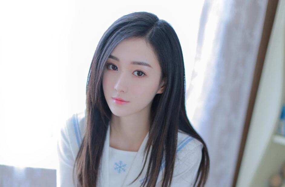 斗鱼颜值百级女主播,2019斗鱼颜值区一姐