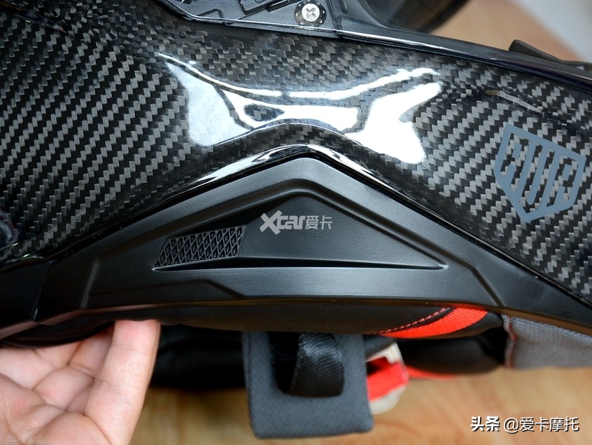 ava碳纤维全盔,ava王朝碳纤维全盔怎么样