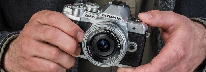 入门级单反相机和微单哪个好,单反相机和微单的区别哪个更好