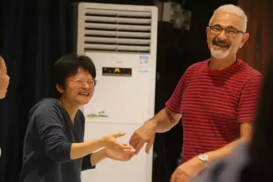 身心之恋，穿越人海拥抱你——国际治疗大师Zvika舞动治疗工作坊