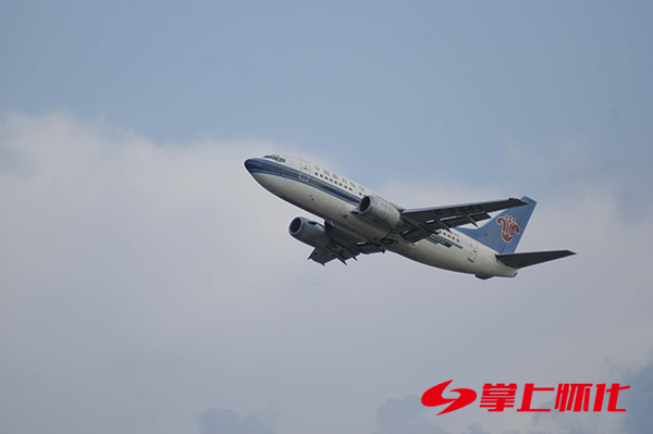 铁路见证祖国光辉,铁路见证中国梦