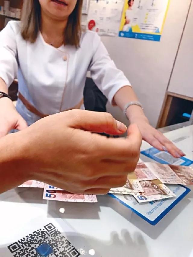 为什么香港被称为购物者的天堂,香港为什么成为购物天堂旅游热土